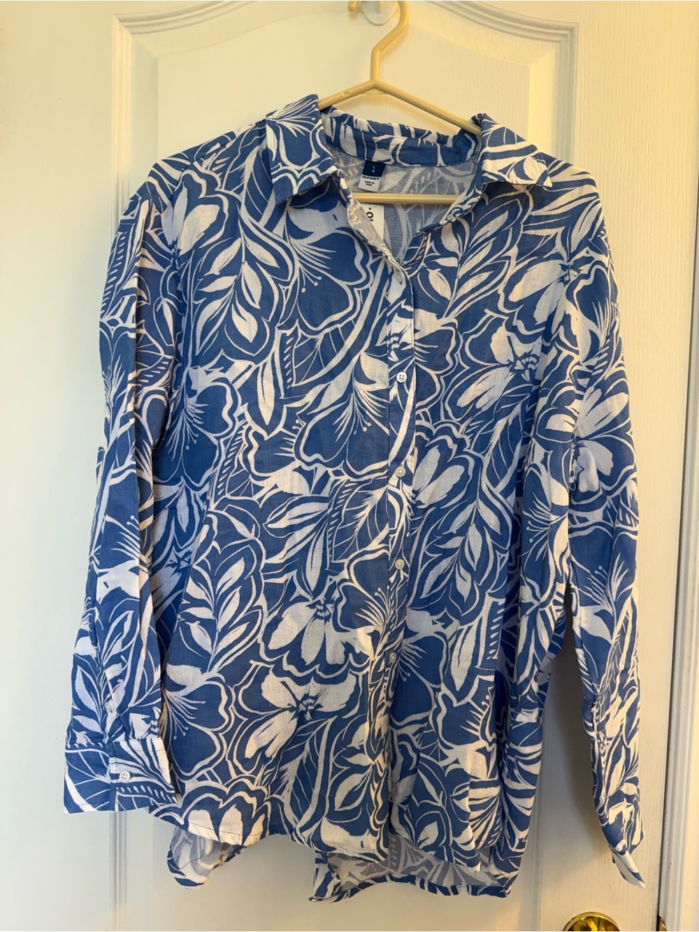 Blue & White Floral Open Back Button Down Shirt
